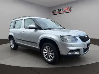 Skoda Yeti 1.4 TSI Style 4x4 — SUV compact robuste, 4x4 intégral et attelage renforcé — Miniature 8