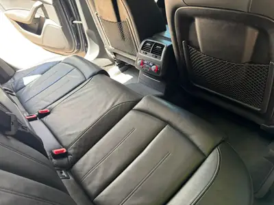 Audi A6 3.0 V6 TDI 204 CV — Break diesel performant, 129'000 km, sièges chauffants — Innenraum