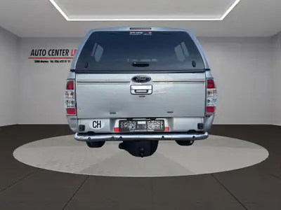 Ford Ranger Limited 3.0 TDCi 4x4 — Pick-up robuste, 4x4 intégral et capacité de charge exceptionnelle — Armaturenbrett