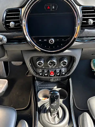 MINI Clubman Cooper S ALL4 — Compacte polyvalente 178 ch, traction intégrale — détail