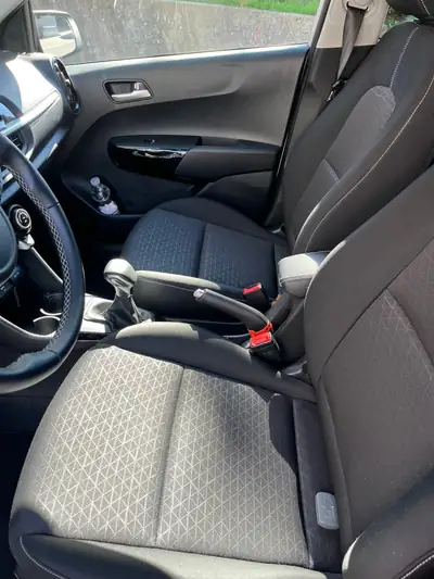 Kia Picanto 1.2 CVVT Style AMT — Citycar fiable, très peu kilométré, état impeccable — Miniatura 10