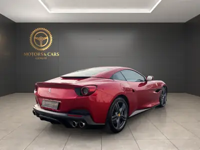 Ferrari Portofino 3.9 V8 T — Cabriolet sportif 600 ch, état impeccable — Miniatura 9