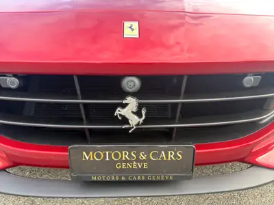 Ferrari Portofino 3.9 V8 T — Cabriolet sportif 600 ch, état impeccable — Miniatura 18