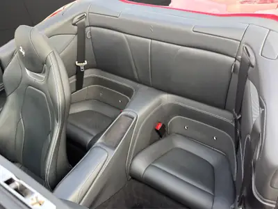 Ferrari Portofino 3.9 V8 T — Cabriolet sportif 600 ch, état impeccable — Miniatura 16