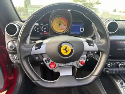 Ferrari Portofino 3.9 V8 T — Cabriolet sportif 600 ch, état impeccable — Miniatura 20