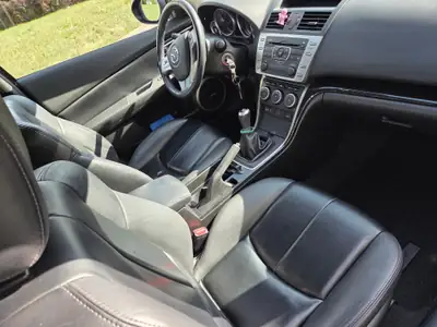 Mazda 6 2.5 Sport — Berline break fiable, 170 ch et faible kilométrage — intérieur