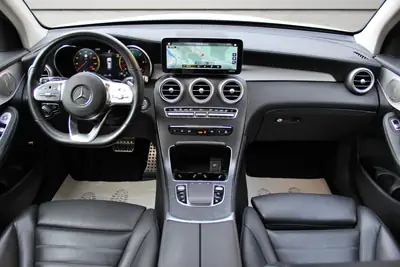 Mercedes-Benz GLC 400 d — SUV premium diesel 330 ch, fraîchement révisé — Miniatura 11