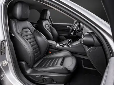 Alfa Romeo Giulia 2.0 Veloce Q4 — 280 ch, transmission intégrale, révisée et garantie — Miniatura 9