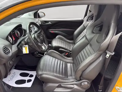 Opel Adam 1.4 Turbo ROCKS S — Citadine sportive jaune vif, 150 ch et faible consommation — dettaglio