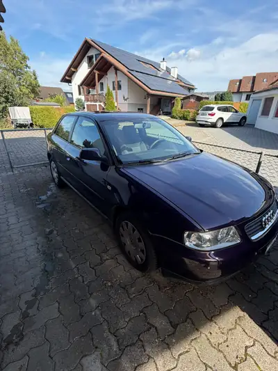 Audi A3 1.8 20V Attraction — Compacte élégante, faible kilométrage, couleur originale — vue extérieure