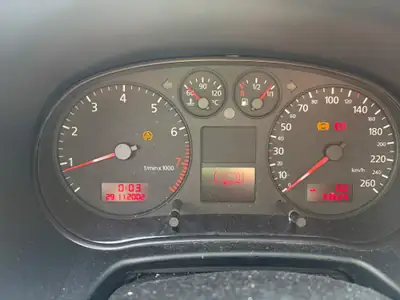 Audi A3 1.8 20V Attraction — Compacte élégante, faible kilométrage, couleur originale — détail