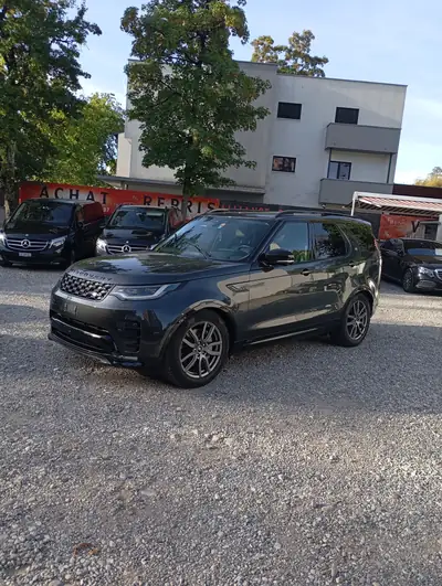 Land Rover Discovery 3.0D I6 250 SE — SUV premium 7 places, moteur 6-cylindres puissant — détail