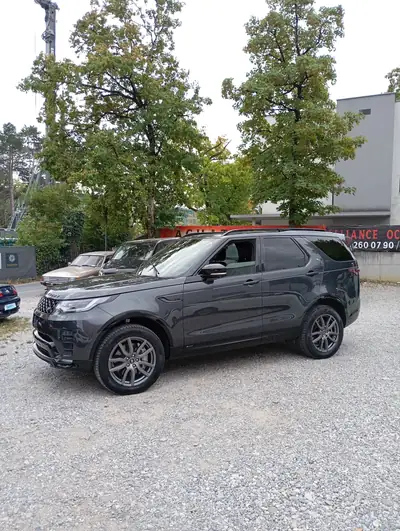 Land Rover Discovery 3.0D I6 250 SE — SUV premium 7 places, moteur 6-cylindres puissant — Miniature 18