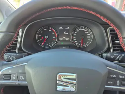 SEAT Leon 1.5 TSI — Break dynamique, première main, 45'400 km seulement — Thumbnail 12
