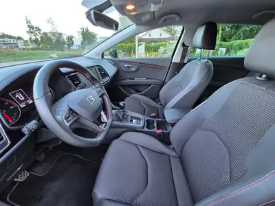 SEAT Leon 1.5 TSI — Break dynamique, première main, 45'400 km seulement — Thumbnail 11