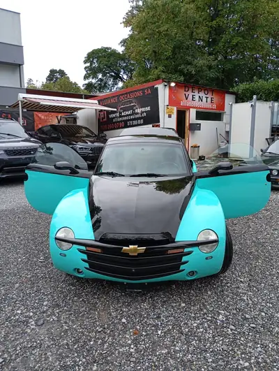 Chevrolet SSR 2004 — Le pickup coupé américain, rare et charismatique — Miniature 19