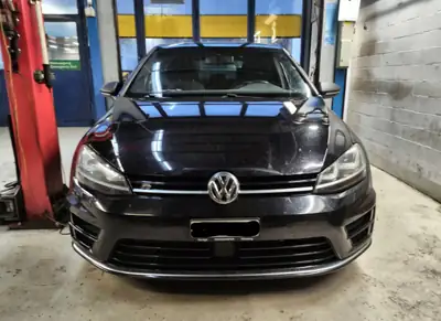 VW Golf 2.0 TSI R 4motion — 300 ch, transmission intégrale, sportivité garantie — arrière