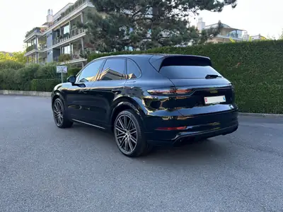 Porsche Cayenne S 2019 — SUV sportif 440 ch, garantie Porsche Approved jusqu'à 2027 — interni