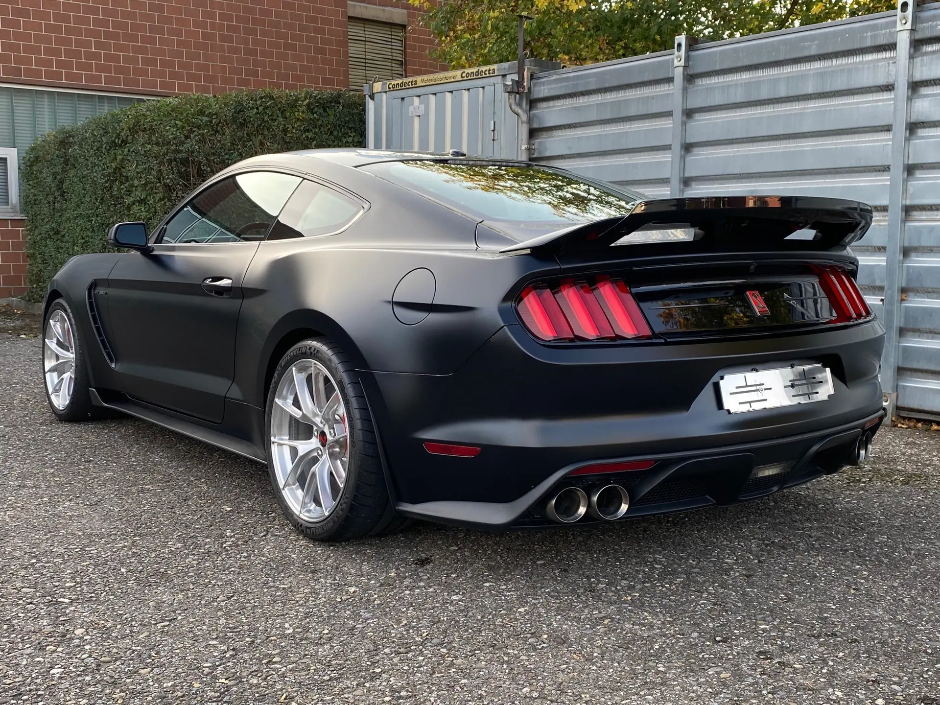 Ford Mustang 2020 occasion Neftenbach — 3