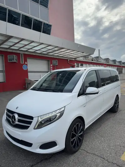 Mercedes-Benz V 250 — Monospace 7 places, diesel automatique, 77'150 km — vue extérieure