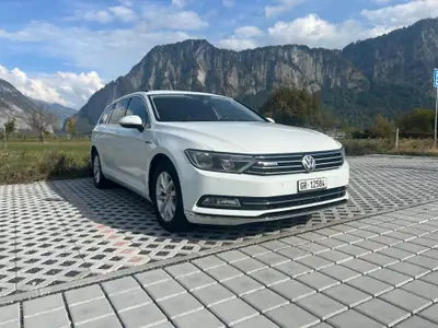 VW Passat 2.0 TDI 150 SCR Confortline — Break diesel fiable, 291'000 km — side view