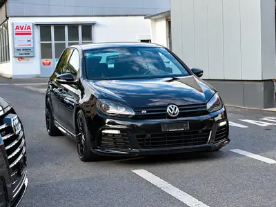 VW Golf 2.0 TSI R 4Motion DSG — Performance 270 ch, Transmission intégrale, Entretien VW complet — arrière