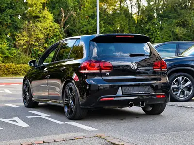 VW Golf 2.0 TSI R 4Motion DSG — Performance 270 ch, Transmission intégrale, Entretien VW complet — tableau de bord