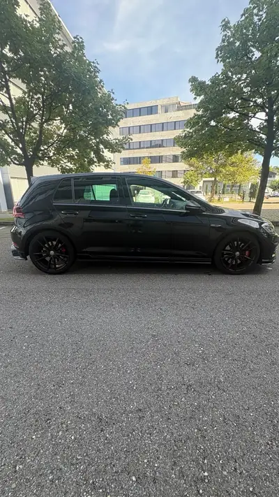 VW Golf 2.0 TSI GTI TCR — 290 ch dynamiques, DSG et jantes 18 pouces hivernales incluses — arrière