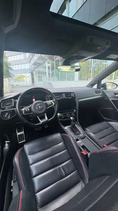 VW Golf 2.0 TSI GTI TCR — 290 ch dynamiques, DSG et jantes 18 pouces hivernales incluses — Miniature 14