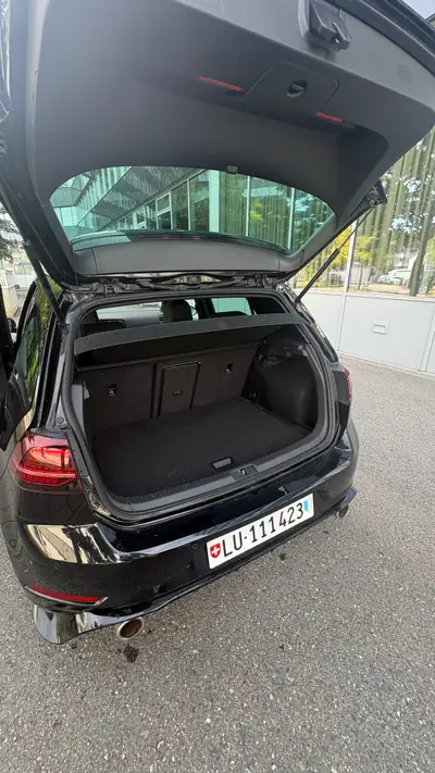 VW Golf 2.0 TSI GTI TCR — 290 ch dynamiques, DSG et jantes 18 pouces hivernales incluses — Miniature 15