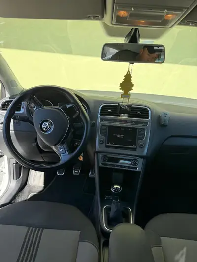 Volkswagen Polo 1.2 TSI 90 — Citadine fiable, 116'000 km, sans sinistre — détail