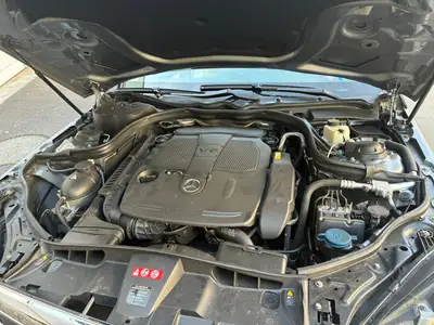 Mercedes-Benz E 350 T-Modell — Break élégant, motorisation V6 puissante, équipements premium — arrière