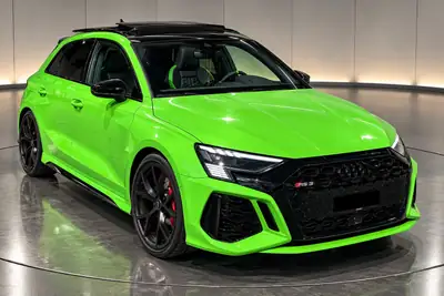 Audi RS3 2.5 TFSI Quattro — Berline haute performance, 39 400 km, garantie constructeur — Außenansicht