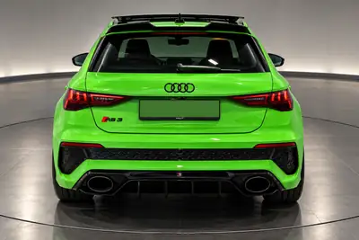 Audi RS3 2.5 TFSI Quattro — Berline haute performance, 39 400 km, garantie constructeur — Detail