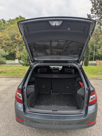 Skoda Fabia 1.0 TSI Combi Style — Monospace économe et fiable, 126'000 km — dashboard