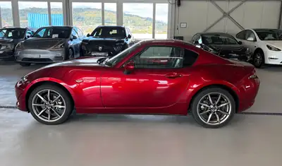 Mazda MX-5 2.0 RF Targa Skyactiv — Roadster élégant, toit rigide rétractable, 33 000 km — arrière
