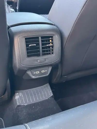 VW T-ROC 2.0 TSI R 300 ch — SUV sportif Intégral, échappement Akrapović premium — Miniature 9