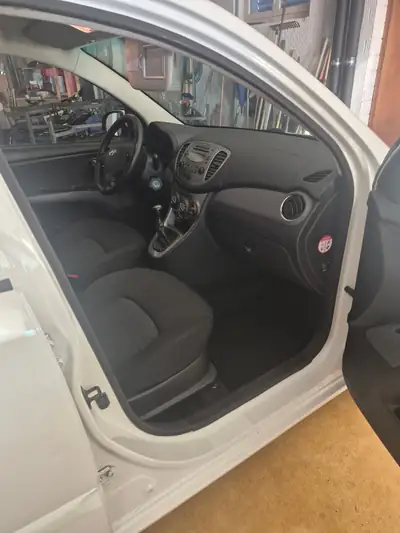Hyundai i10 1.2 Style — Citadine fiable et économique, 88 000 km — detail