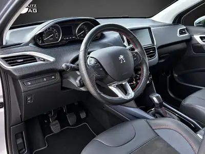Peugeot 2008 Crossway 120 PS — SUV urbain économique, 1ère main, entretien récent — Miniatura 8
