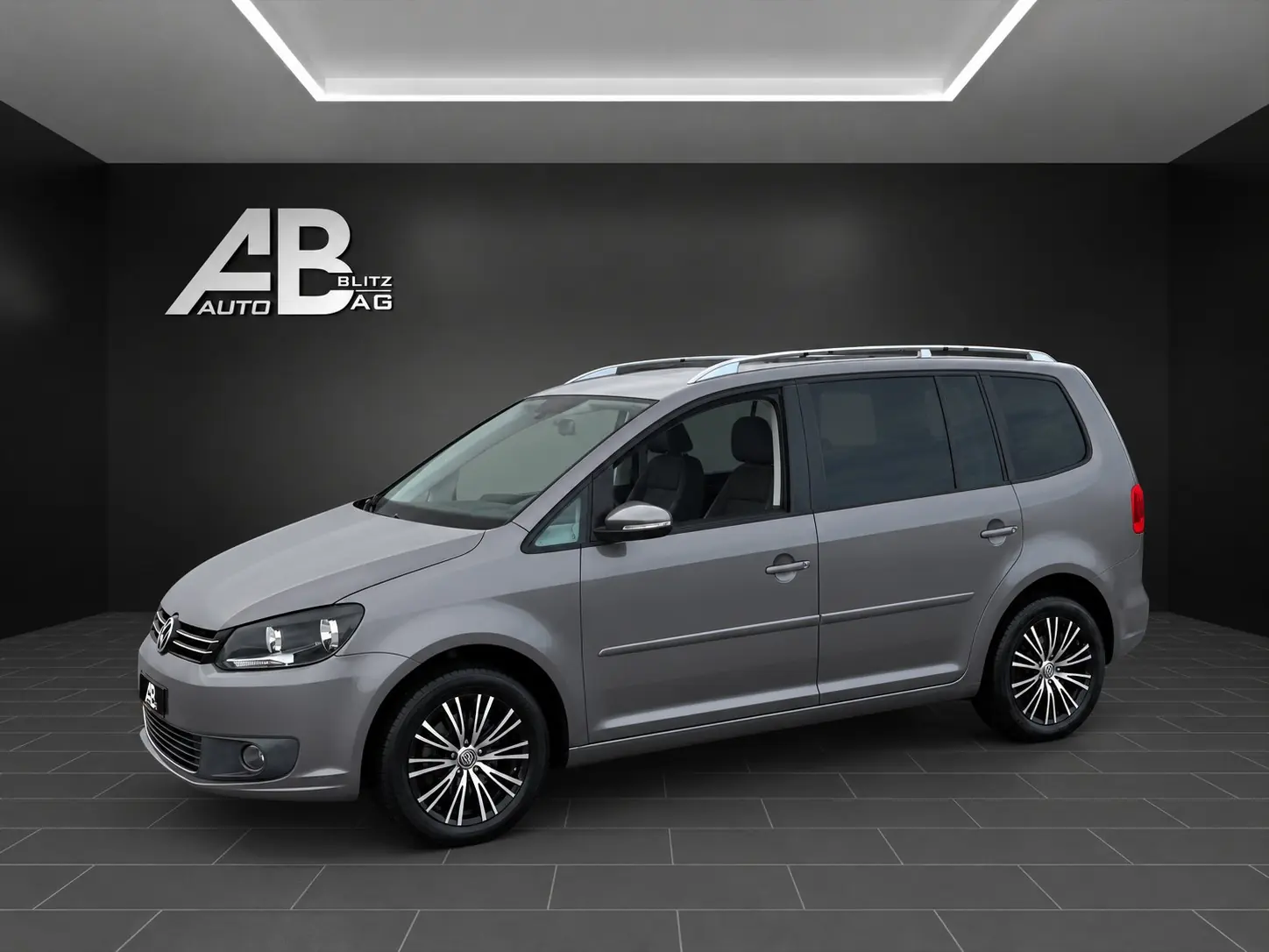 Volkswagen Touran 2011 occasion Hunzenschwil — 2