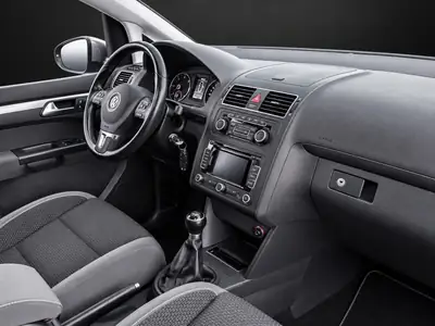 VW Touran 1.6 TDI Comfortline — Monospace 7 places fiable, récemment révisé — Miniatura 10