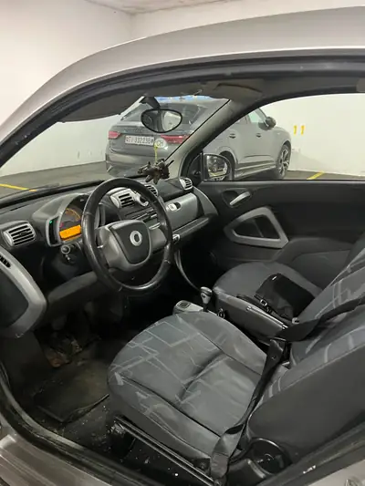 Smart Fortwo 1000 71 Pulse MHD — Cabriolet urbain économique, 162'000 km — tableau de bord