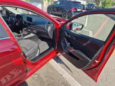 Mazda 3 2.0 120 Revolution — Berline dynamique, peu kilométrée et fiable — détail