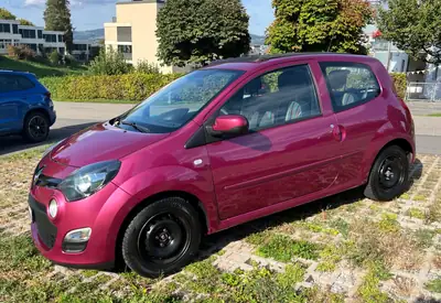 Renault Twingo 1.2 16V Dynamique — Citadine compacte et économique, 87'000 km — vue extérieure