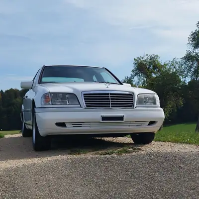 Mercedes-Benz C 280 Eleganz — Berline de prestige années 90, entretien exemplaire — Miniatura 8