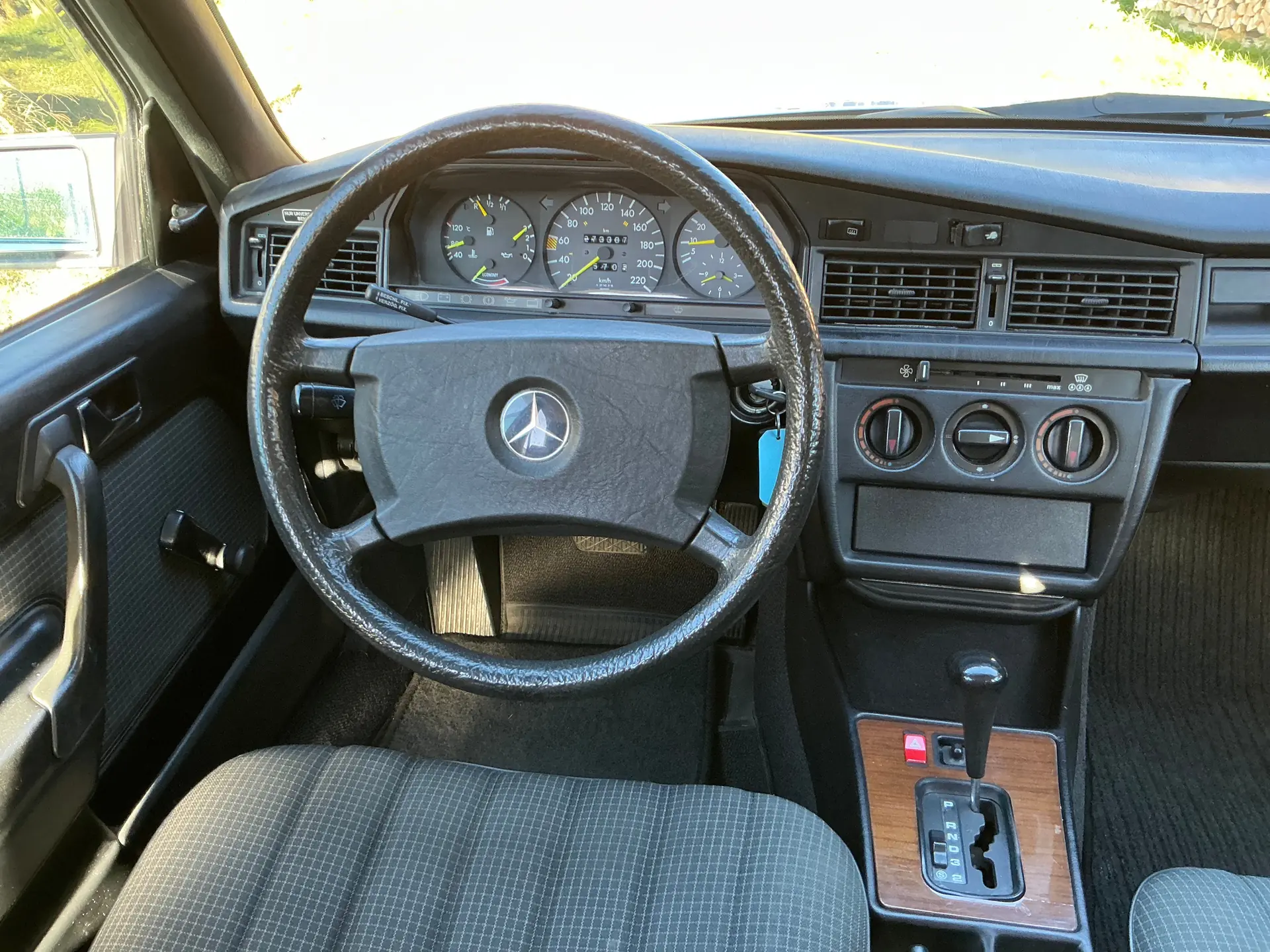 Mercedes-Benz 190 1987 occasion Vesin — 3