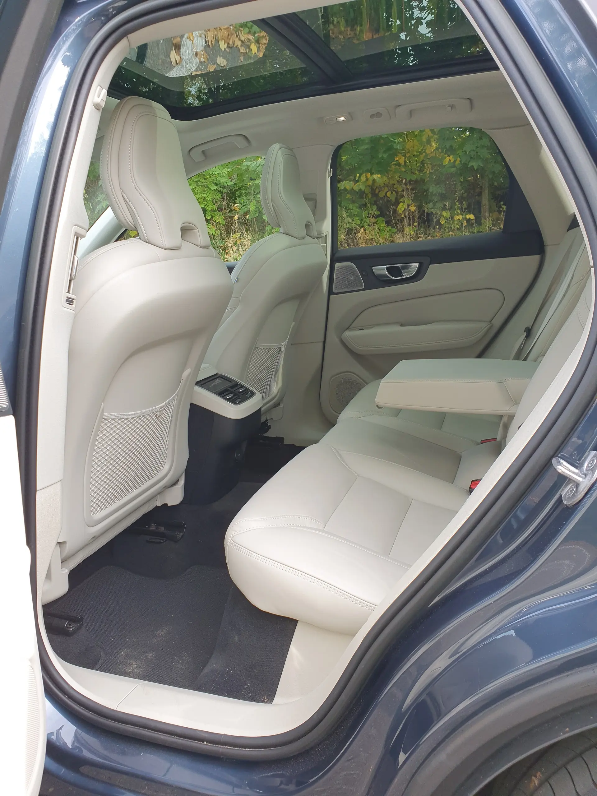 Volvo XC60 2023 occasion La Chaux-de-Fonds — 5
