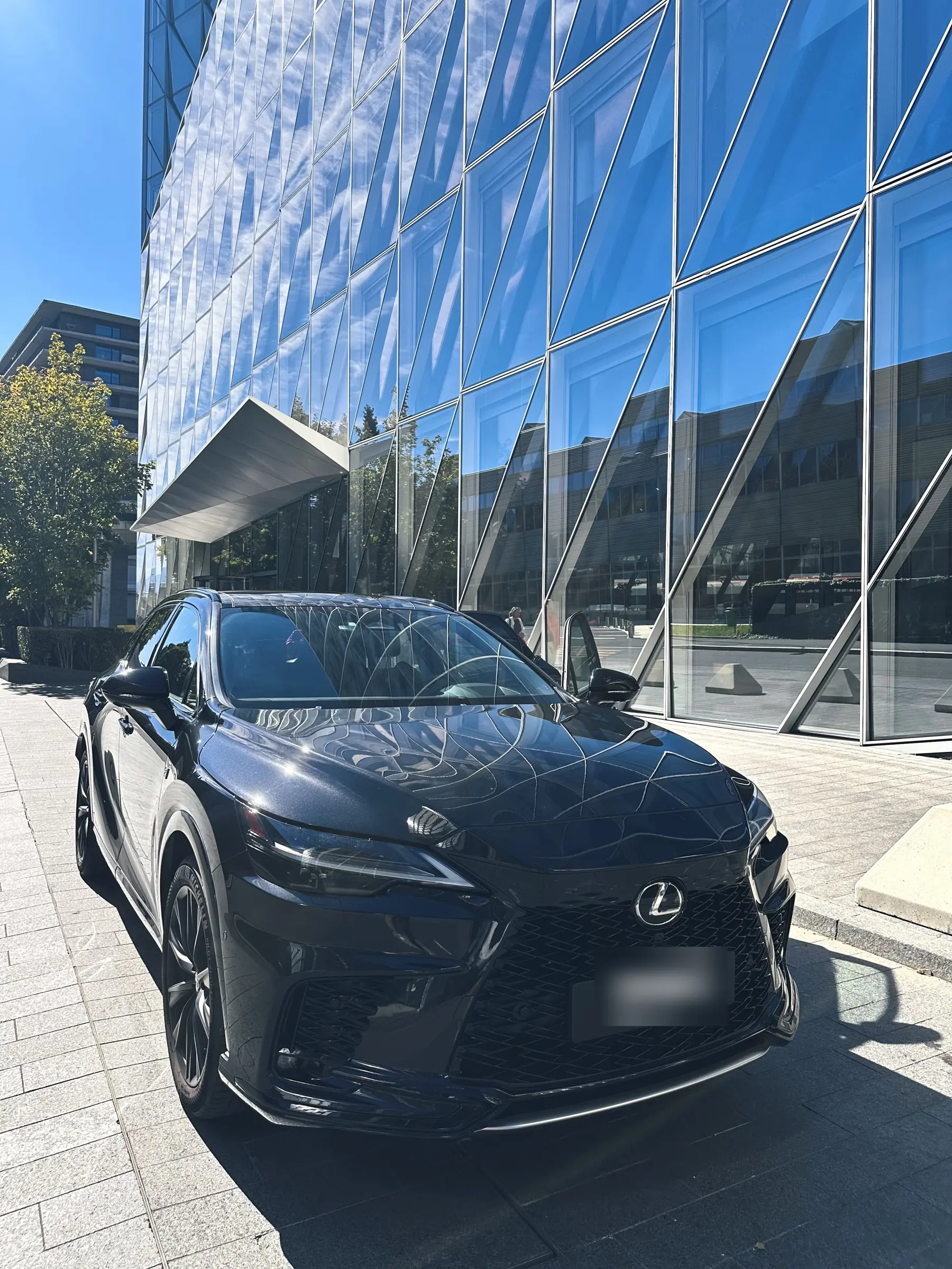 Lexus RX 500h F-Sport — SUV hybride haute performance, 46'000 km seulement