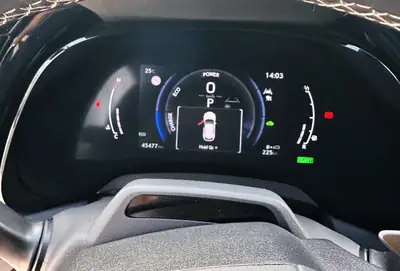 Lexus RX 500h F-Sport — SUV hybride haute performance, 46'000 km seulement — Miniature 7