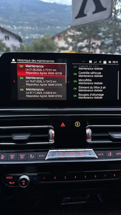 BMW M8 Competition xDrive — Berline sportive 625 ch, faible kilométrage — detail